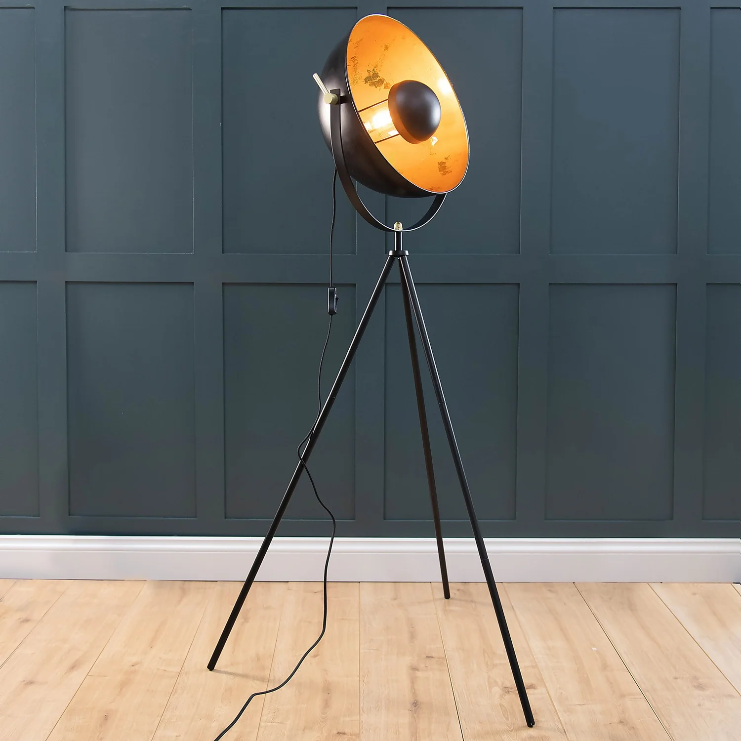 Kennedy Black & Gold Floor Lamp 8 Kennedy Black & Gold Floor Lamp - Image 6
